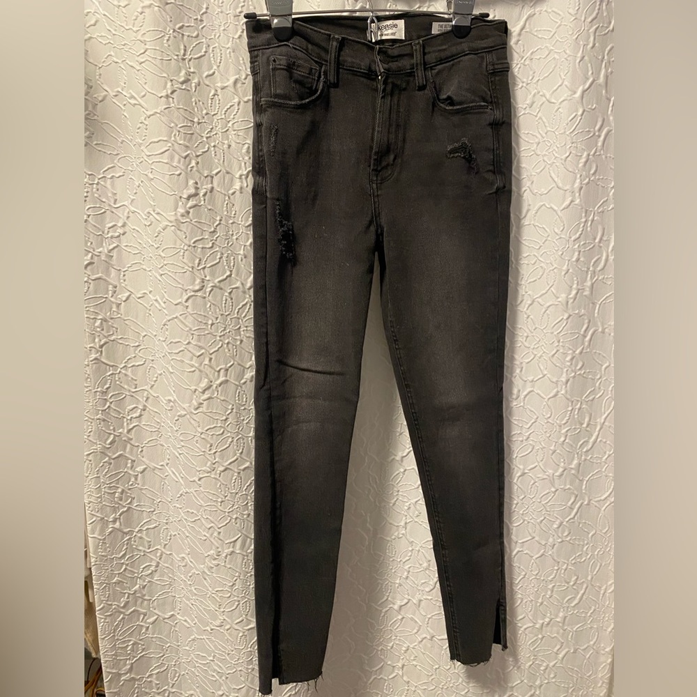 Skinny jeans
